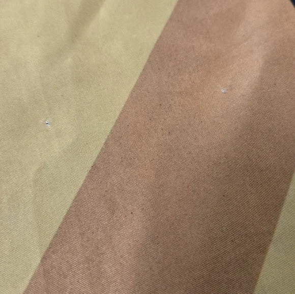 Hufflepuff Banner with Badger Crest - Picture 4 of 8